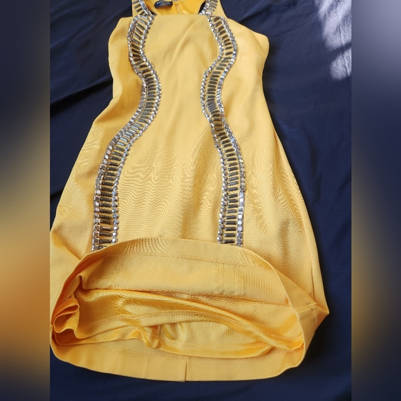 Bebé bodycon dress - Picture 12 of 15